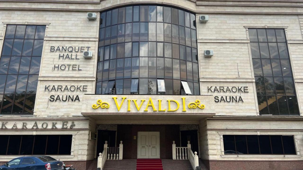Hotel Vivaldis Almaty Exterior photo